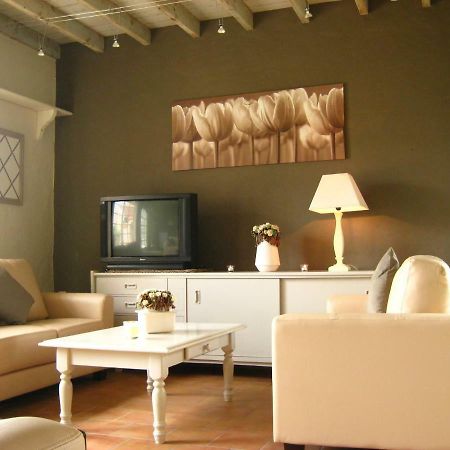 Charming Holiday Home In Zele Near The Forest Exteriör bild