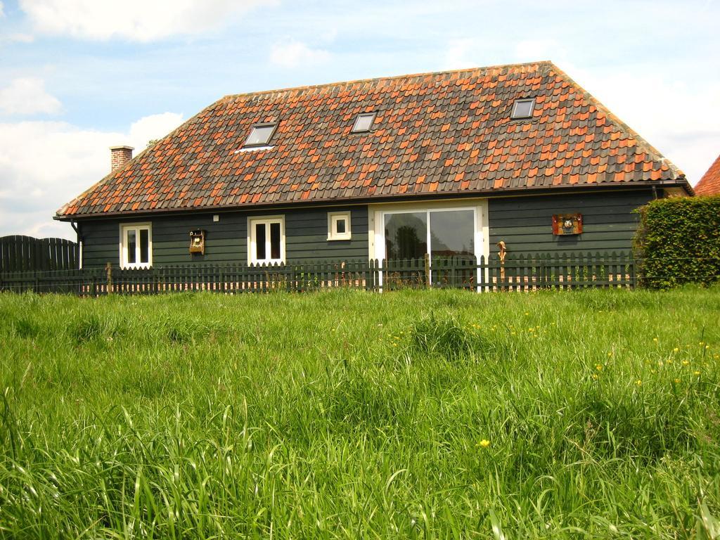 Charming Holiday Home In Zele Near The Forest Exteriör bild