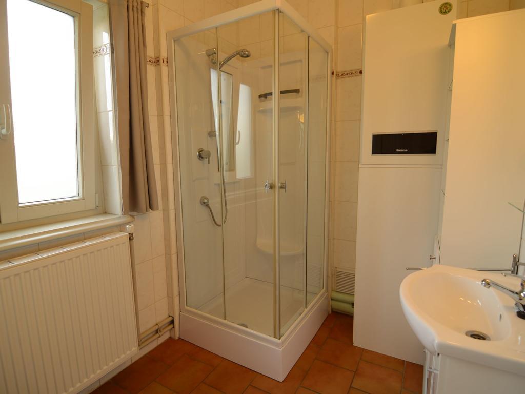Charming Holiday Home In Zele Near The Forest Exteriör bild