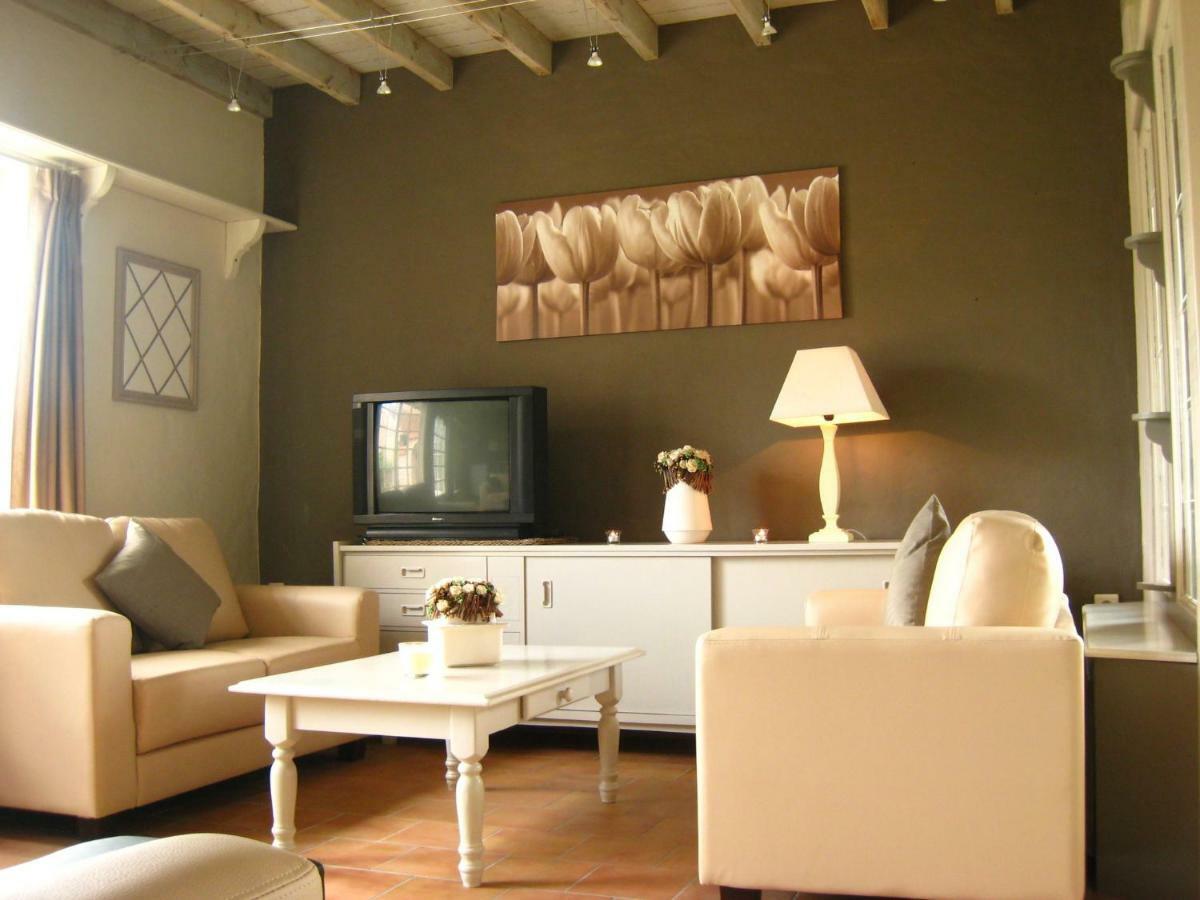 Charming Holiday Home In Zele Near The Forest Exteriör bild